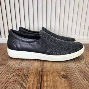 ECCO Soft 7 Woven Slip On Shoes Womens Size 9 Black Leather Comfort City Loafers